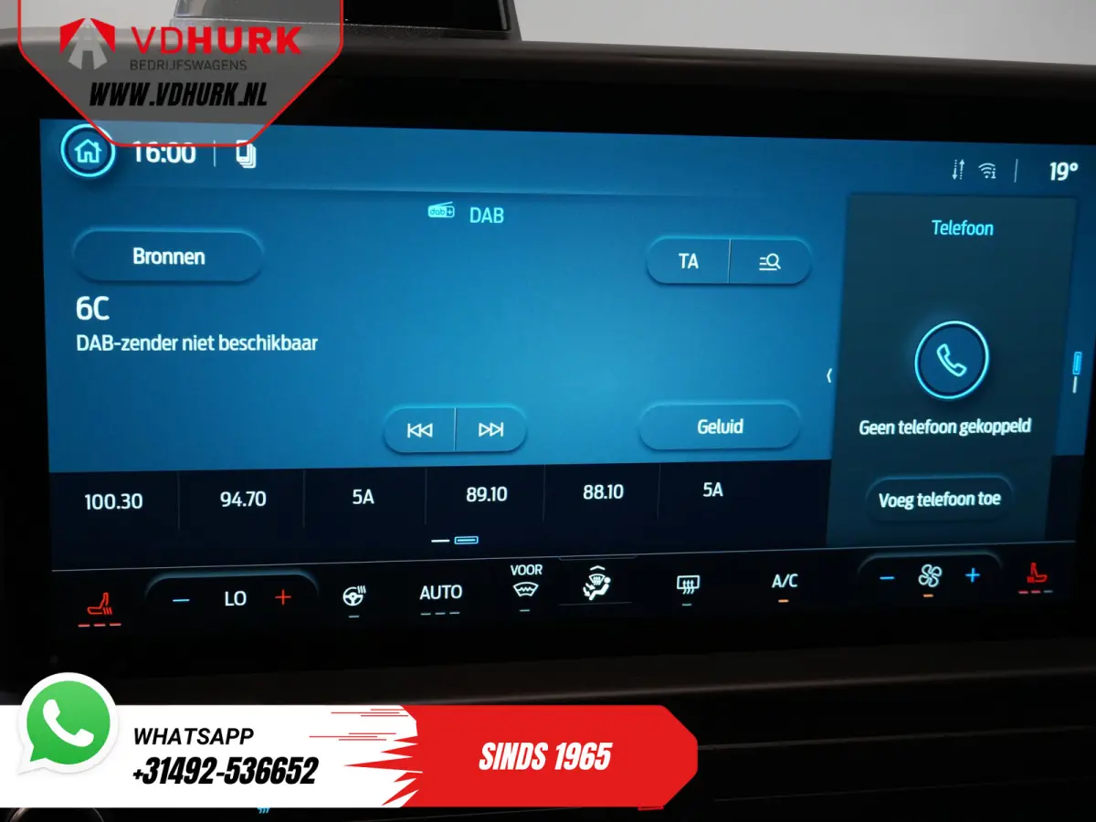 Trend 71kWh 360 km WLTP (Excl. BTW/Incl. BPM) LED/ Standkachel/ Stoelverw./ Stuurverw./ Carplay/ 9 P/ 9 Persoons/ Combi/ Climate/ Camera/ PDC/ Cruise