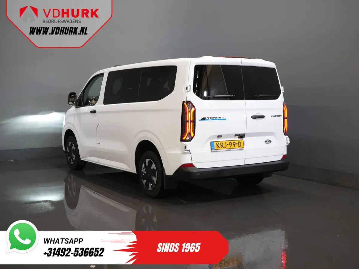 Trend 71kWh 360 km WLTP (Excl. BTW/Incl. BPM) LED/ Standkachel/ Stoelverw./ Stuurverw./ Carplay/ 9 P/ 9 Persoons/ Combi/ Climate/ Camera/ PDC/ Cruise