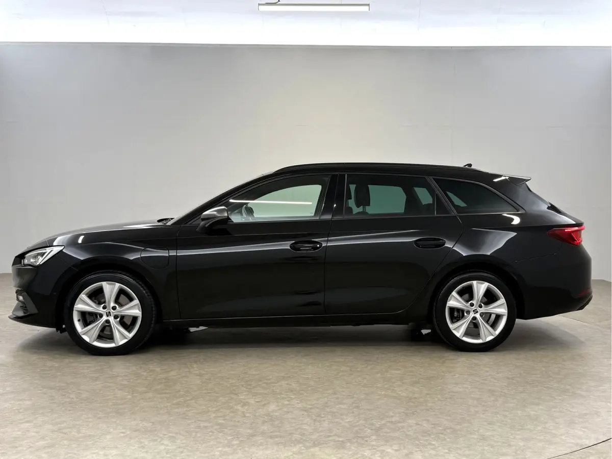 1.4 TSI eHybrid PHEV FR Business Intense | Virtual | Camera | Sfeer | Trekhaak | Carplay | Stoel/Stuurverw.