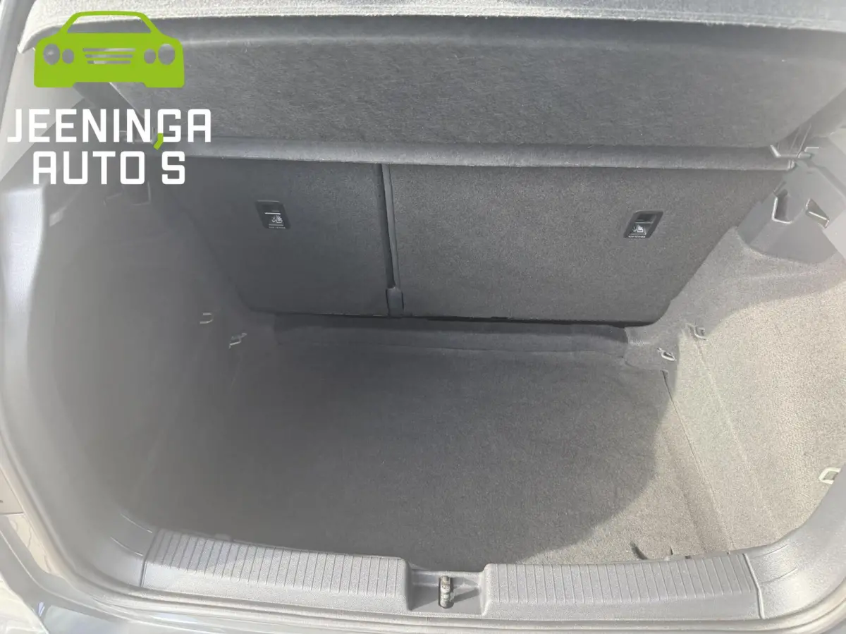 1.0 TSI Life Business|ACC|Navi|AppleCarPlay|Stoelverwarming