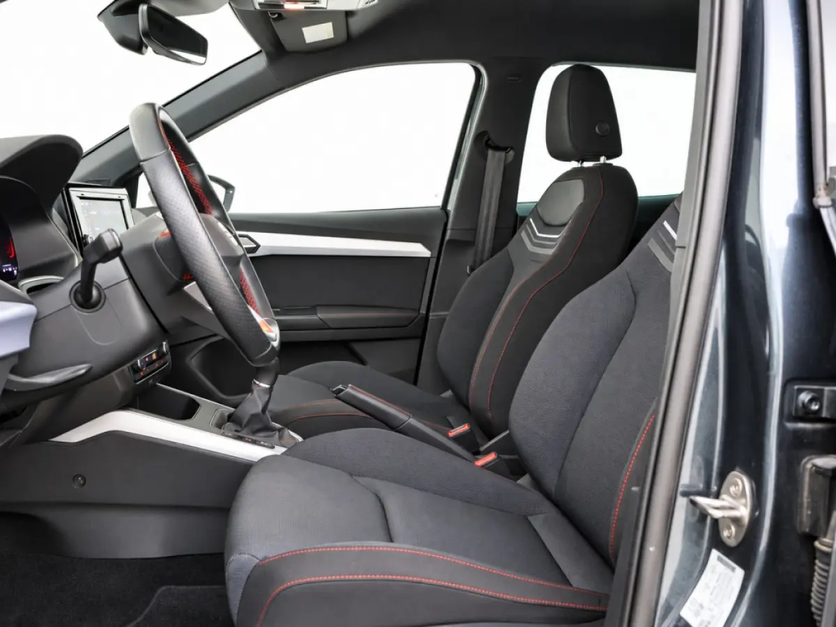 FR Business | Apple Carplay/Android | Virtual Cockpit | Cruise Control | BTW auto