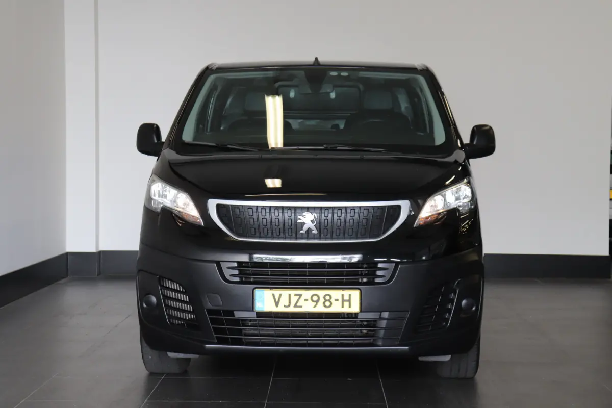 1.5 BlueHDI EURO 6 - Airco - Navi - Cruise - €11.900,- Excl.