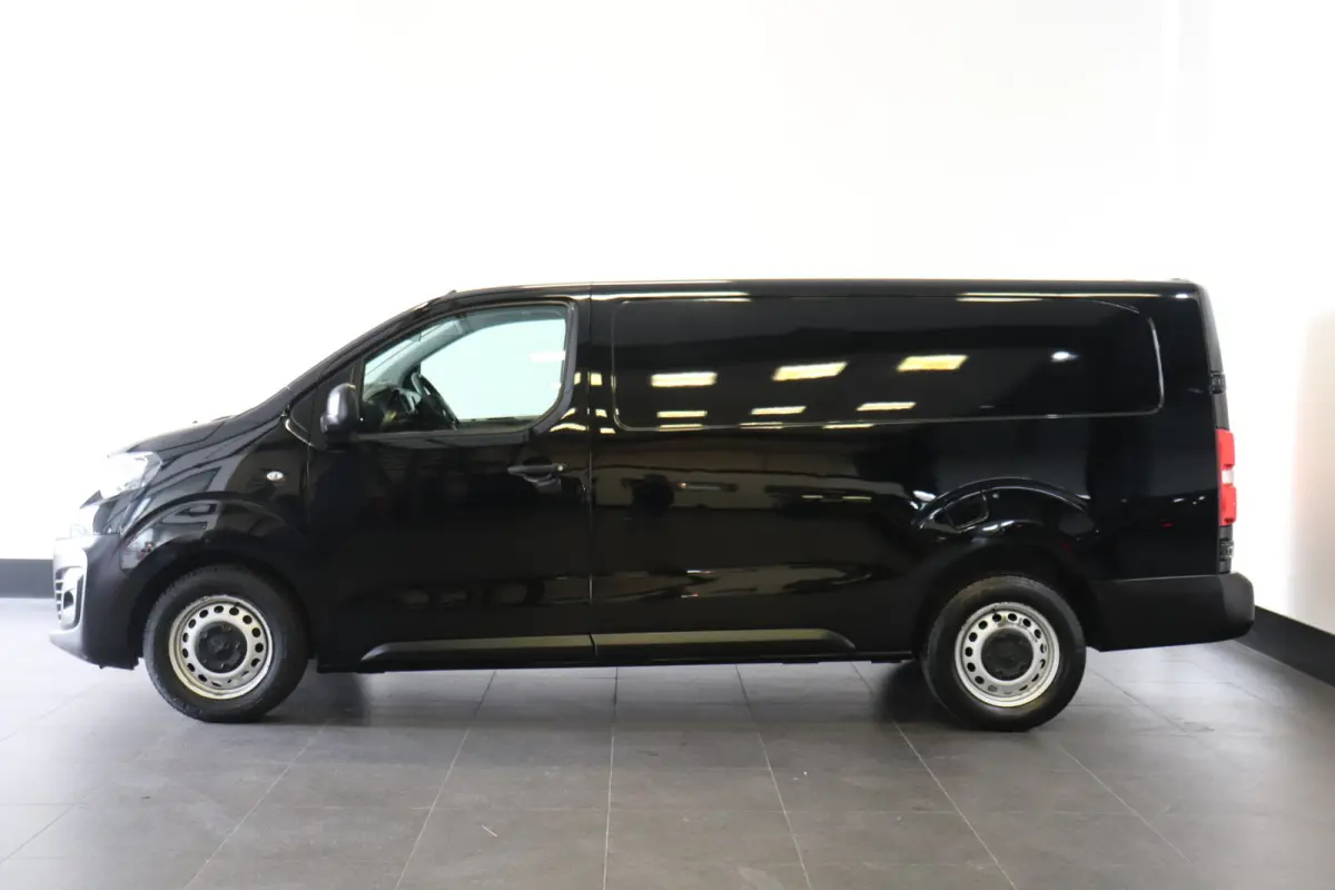 1.5 BlueHDI EURO 6 - Airco - Navi - Cruise - €11.900,- Excl.