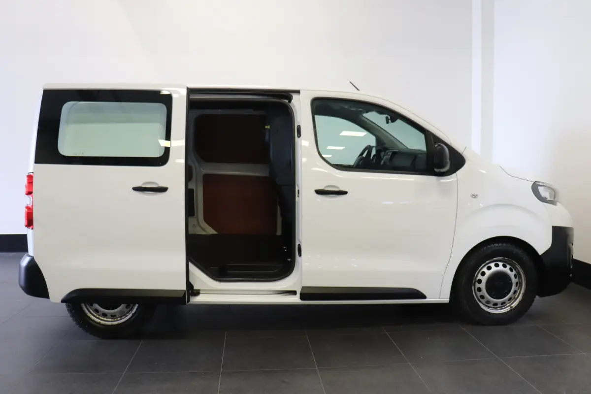 2.0 BlueHDI 122PK Automaat EURO 6 - Airco - Cruise - PDC - €11.900,- Excl.