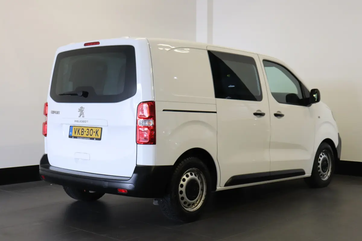 2.0 BlueHDI 122PK Automaat EURO 6 - Airco - Cruise - PDC - €11.900,- Excl.