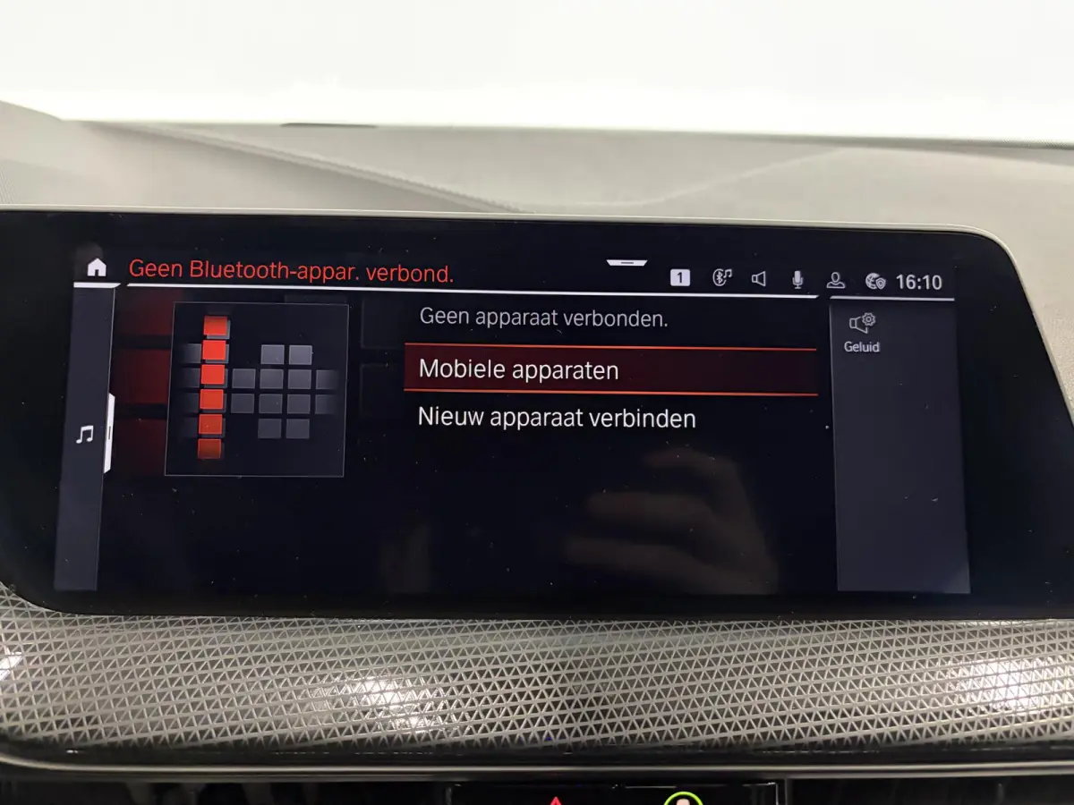 118i Executive Edition Navigatie Apple Carplay/Android Auto Adaptive Cruise Control Parkeersensoren Full LED Virtual Cockpit Climate Control
