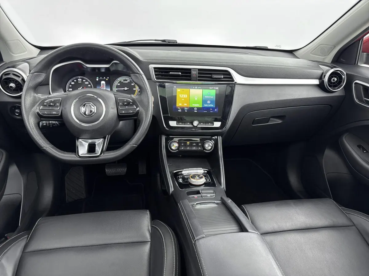 Luxury 45 kWh | ACCU 88% | Camera | CarPlay | Panorama/Schuifdak | Navigatie | Adaptieve Cruise Control