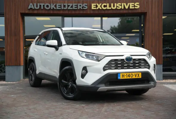 2.5 Hybrid AWD Business Intro