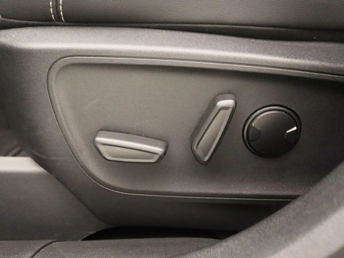 2.5 PHEV Vignale | Apple Carplay/Android Auto | Camera | Led Koplampen | Winter Pakket |