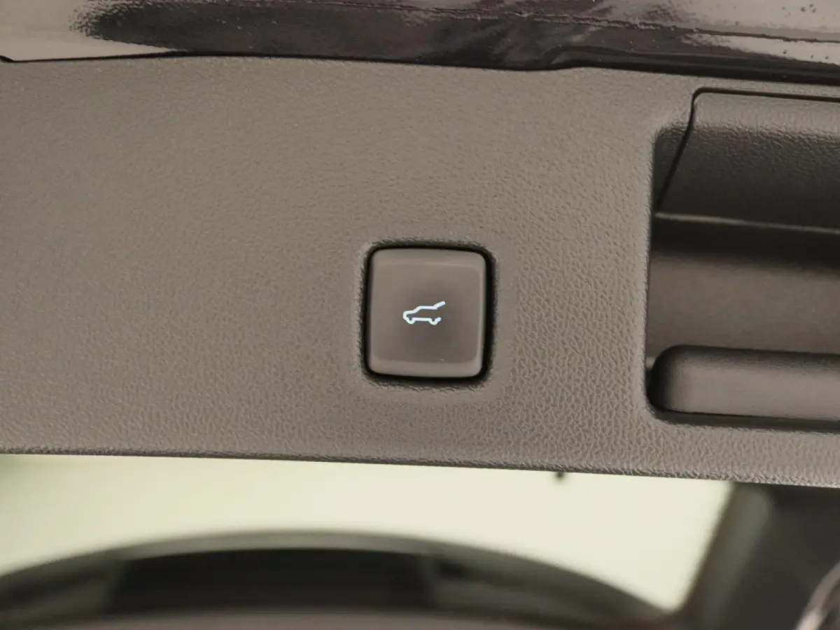 2.5 PHEV Vignale | Apple Carplay/Android Auto | Camera | Led Koplampen | Winter Pakket |