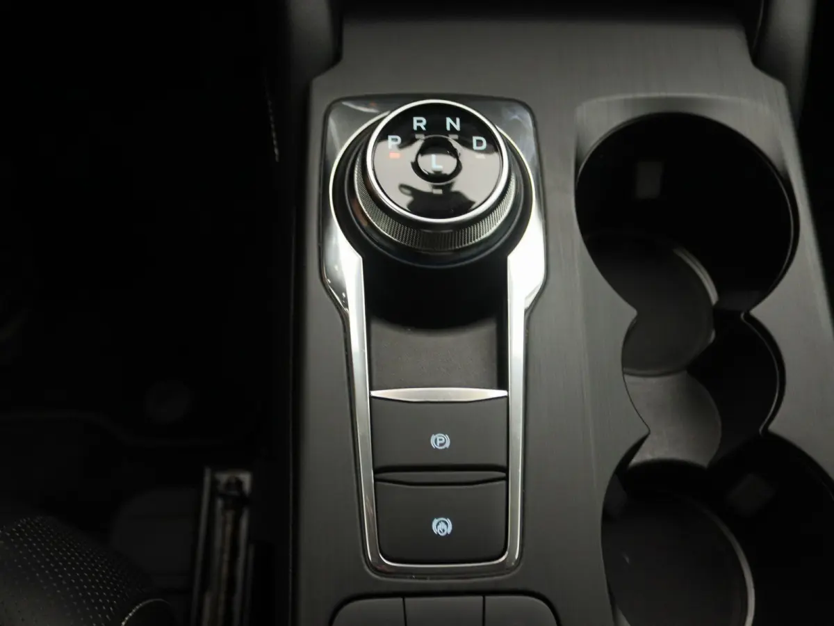2.5 PHEV Vignale | Apple Carplay/Android Auto | Camera | Led Koplampen | Winter Pakket |