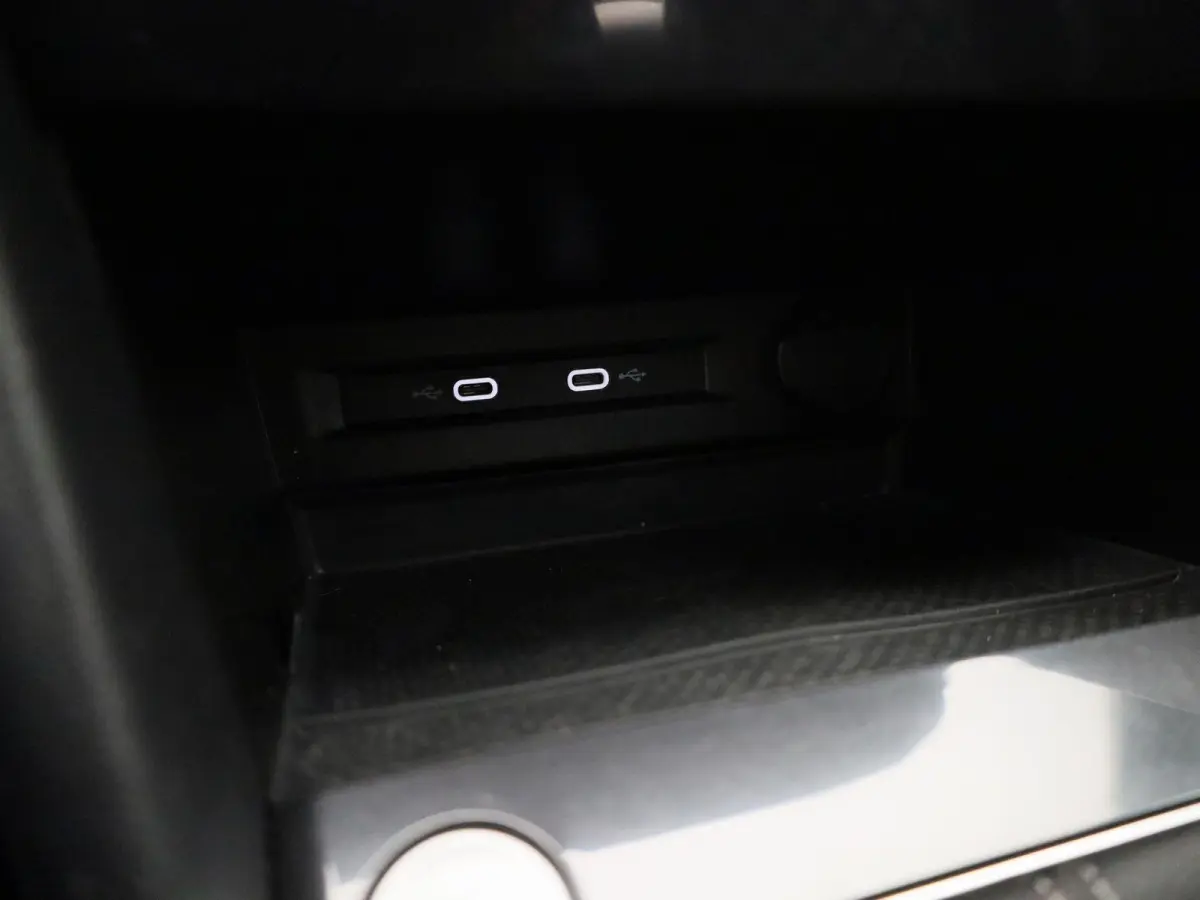 1.5 TSI R-Line Business+ | 7-Persoons | Automaat | Panorama dak | Leder | Harman-Kardon | Stoel/Stuur verwarming | Head-up display | Apple Carplay / Android Auto | Adap. Cruise control  | 36