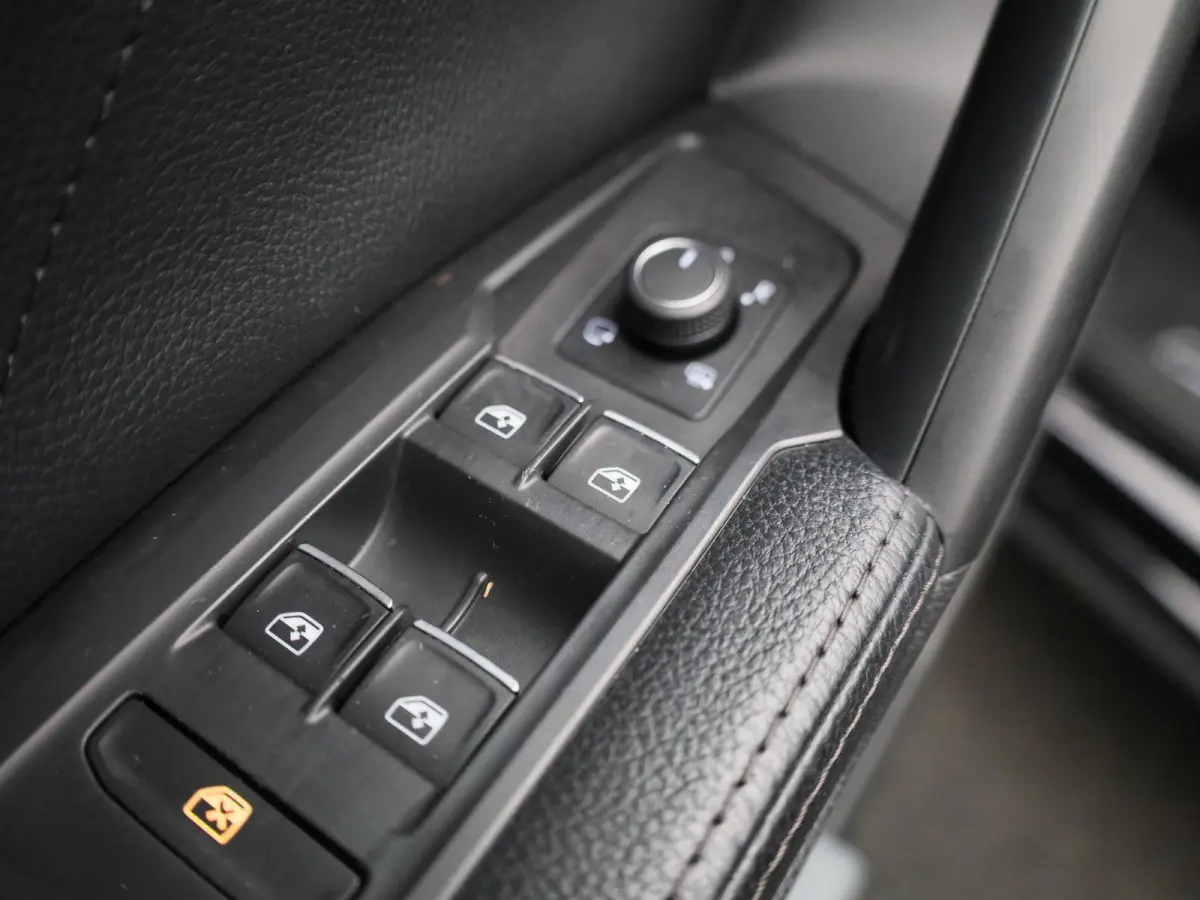 1.5 TSI R-Line Business+ | 7-Persoons | Automaat | Panorama dak | Leder | Harman-Kardon | Stoel/Stuur verwarming | Head-up display | Apple Carplay / Android Auto | Adap. Cruise control  | 36