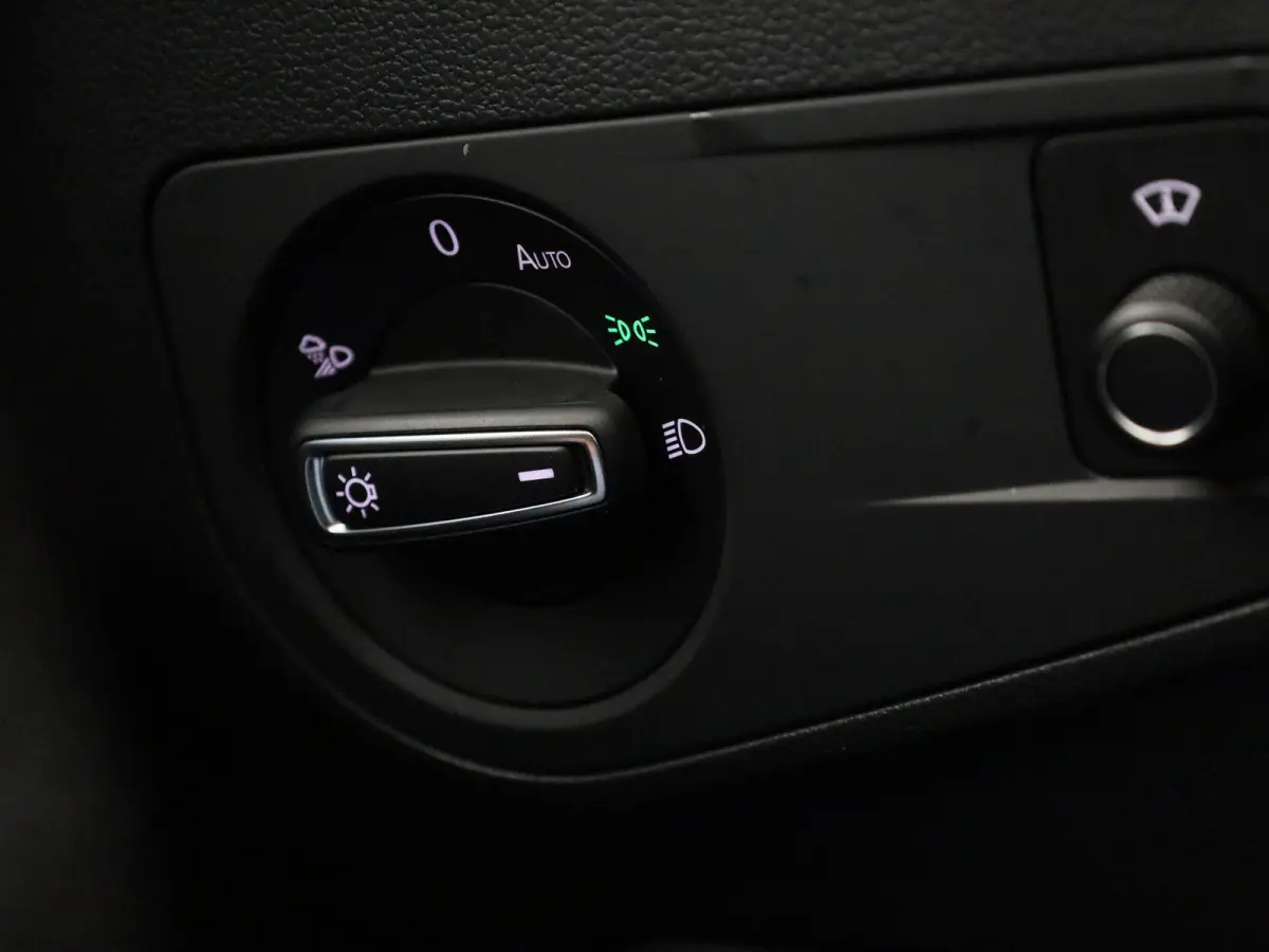 1.5 TSI R-Line Business+ | 7-Persoons | Automaat | Panorama dak | Leder | Harman-Kardon | Stoel/Stuur verwarming | Head-up display | Apple Carplay / Android Auto | Adap. Cruise control  | 36