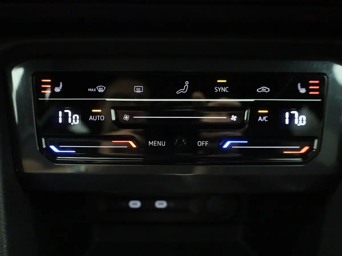 1.5 TSI R-Line Business+ | 7-Persoons | Automaat | Panorama dak | Leder | Harman-Kardon | Stoel/Stuur verwarming | Head-up display | Apple Carplay / Android Auto | Adap. Cruise control  | 36
