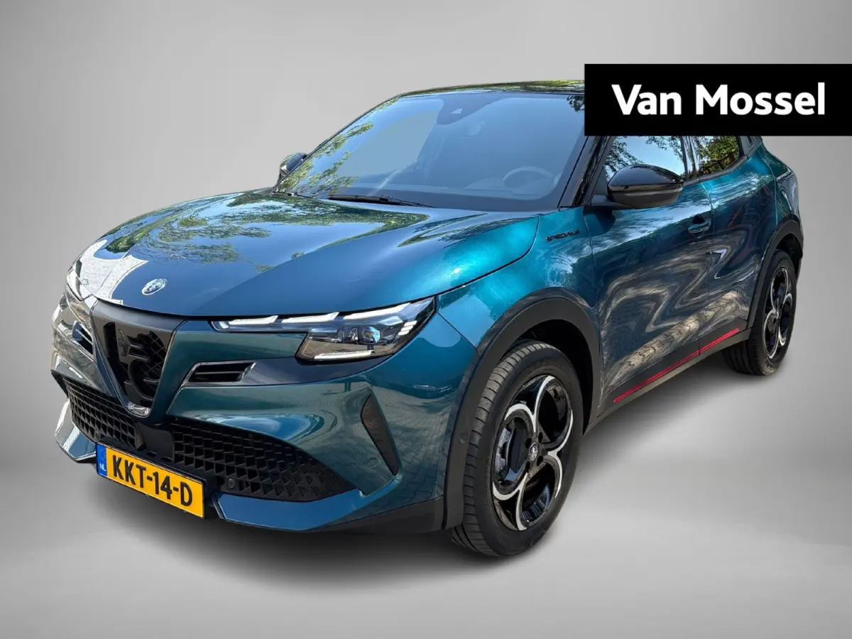 1.2 Turbo Hybrid Ibrida Speciale | Navigatie | Parkeersensoren | Camera | Apple Carplay/Android Auto | LMV 18"| Cimate Control | Cruise control |