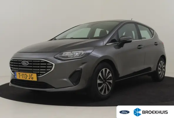 1.0 EcoBoost Hybrid Titanium l Cr Control l Climate Control l Stoel/stuurverwarming | Parkeersensoren l Naviagtie l Apple Car play l Metallic lak l