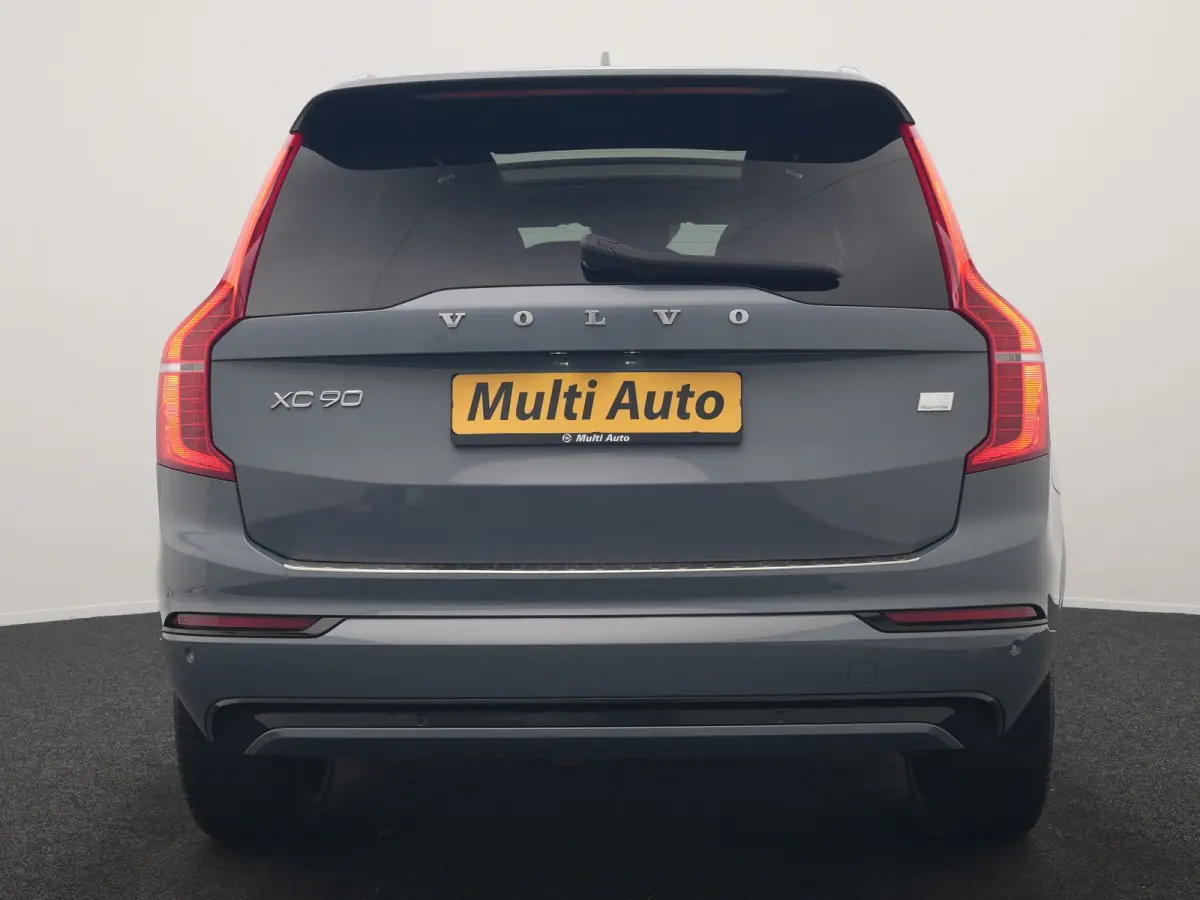 T8 Recharge AWD R-Design 7 Persoons Long Range PHEV 456pk Dealer O.H | Luchtvering | Trekhaak Af Fabriek | Panodak | 360 Camera | Adaptive Cruise | Harman  / Kardon | Alcantara Sportstoelen 