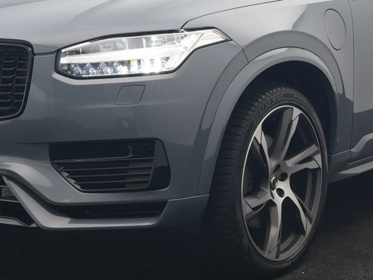 T8 Recharge AWD R-Design 7 Persoons Long Range PHEV 456pk Dealer O.H | Luchtvering | Trekhaak Af Fabriek | Panodak | 360 Camera | Adaptive Cruise | Harman  / Kardon | Alcantara Sportstoelen 