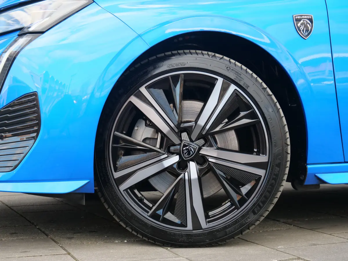 1.6 HYbrid 225pk GT Pack Business Automaat 92% SoH / Focal / Trekhaak / Stoelverwarming / Navigatie