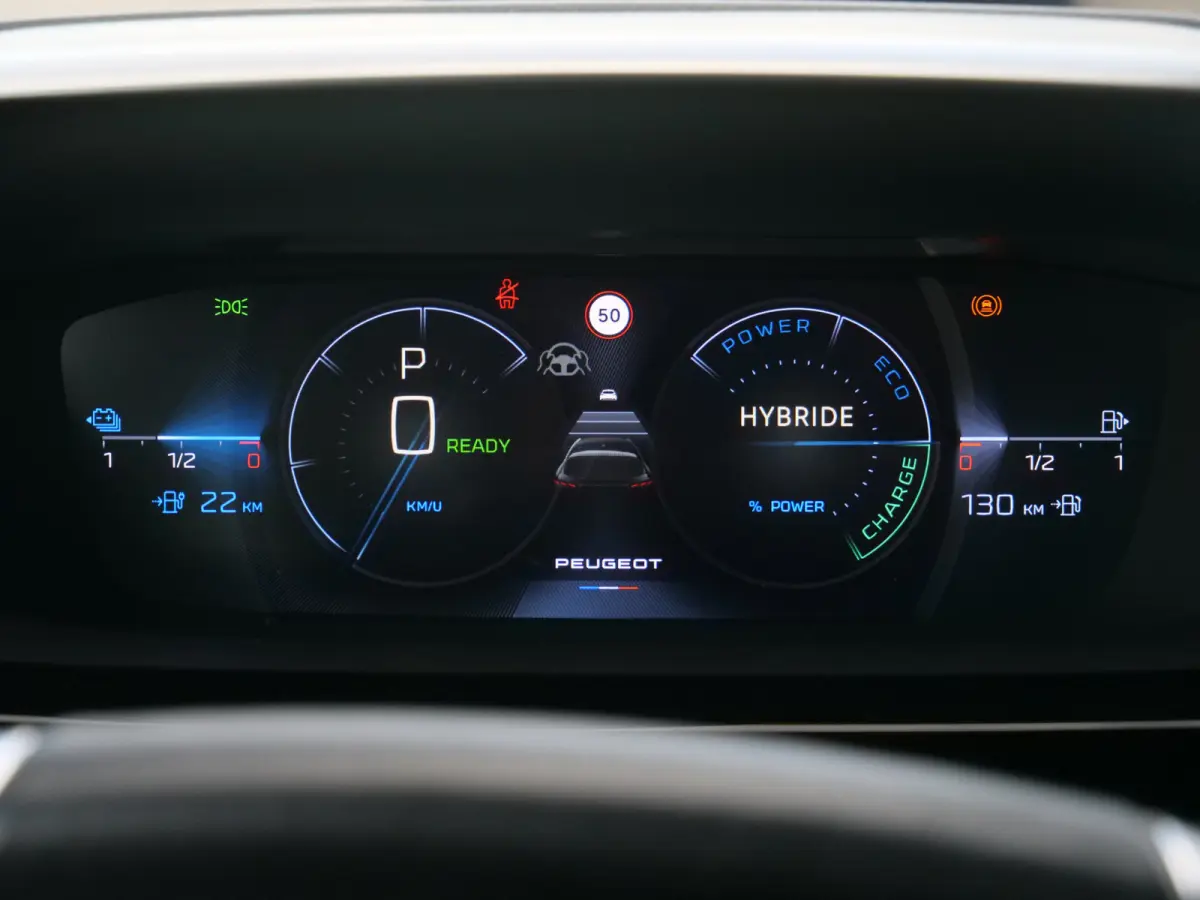 1.6 HYbrid 225pk GT Pack Business Automaat 92% SoH / Focal / Trekhaak / Stoelverwarming / Navigatie