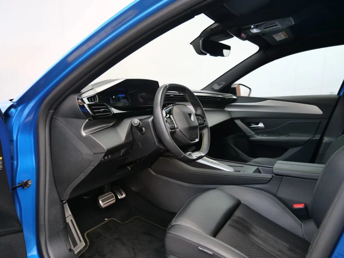 1.6 HYbrid 225pk GT Pack Business Automaat 92% SoH / Focal / Trekhaak / Stoelverwarming / Navigatie