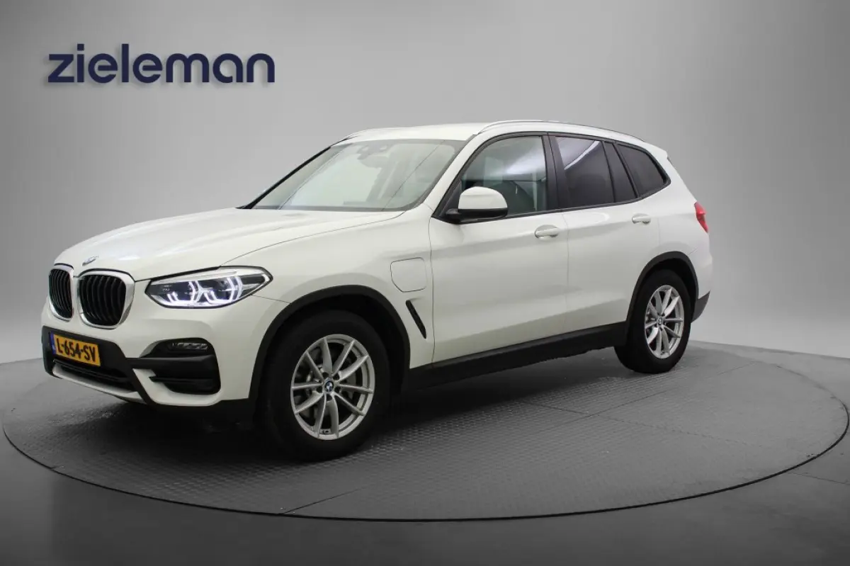 xDrive30e Bns Ed. Plus - Digitaal Cockpit, Carplay, Navi, Leer, Stoelverw.