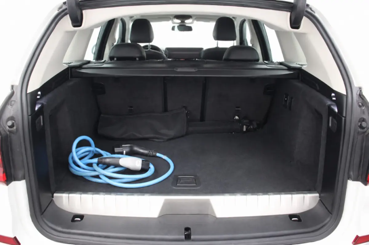 xDrive30e Bns Ed. Plus - Digitaal Cockpit, Carplay, Navi, Leer, Stoelverw.