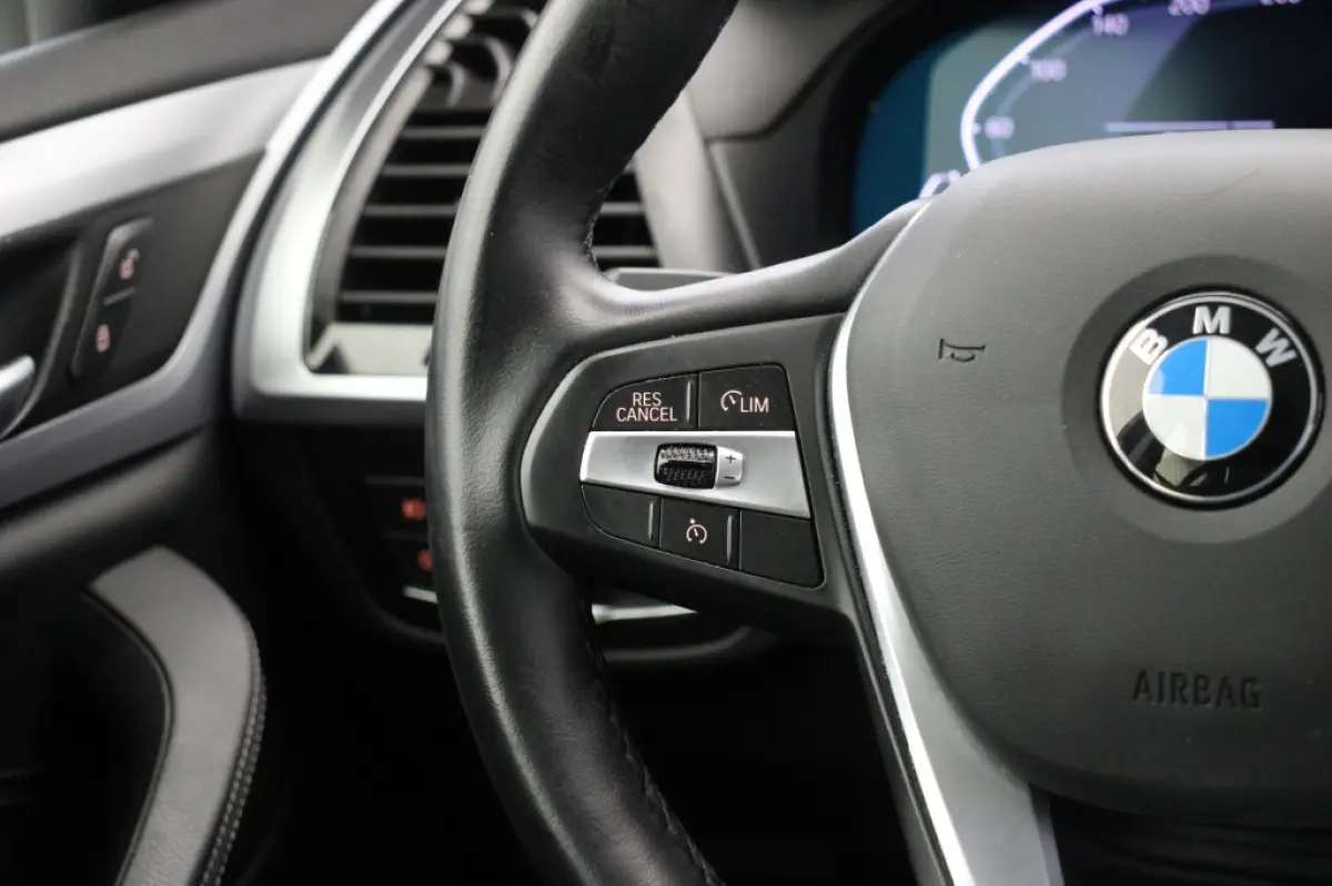 xDrive30e Bns Ed. Plus - Digitaal Cockpit, Carplay, Navi, Leer, Stoelverw.