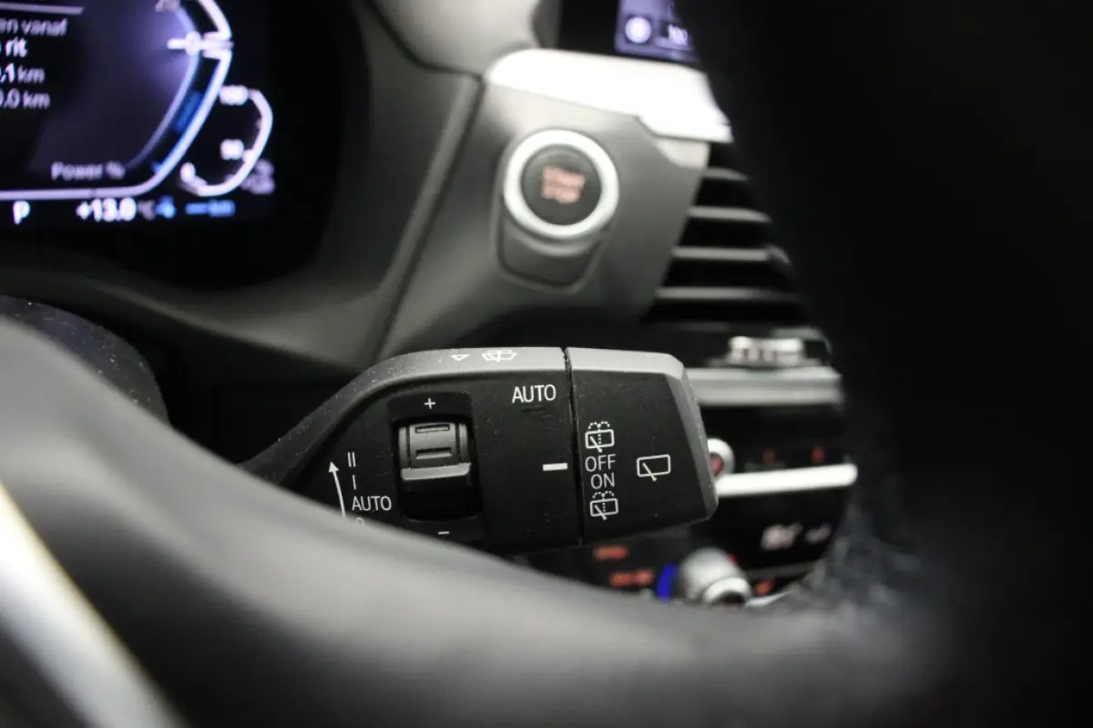 xDrive30e Bns Ed. Plus - Digitaal Cockpit, Carplay, Navi, Leer, Stoelverw.