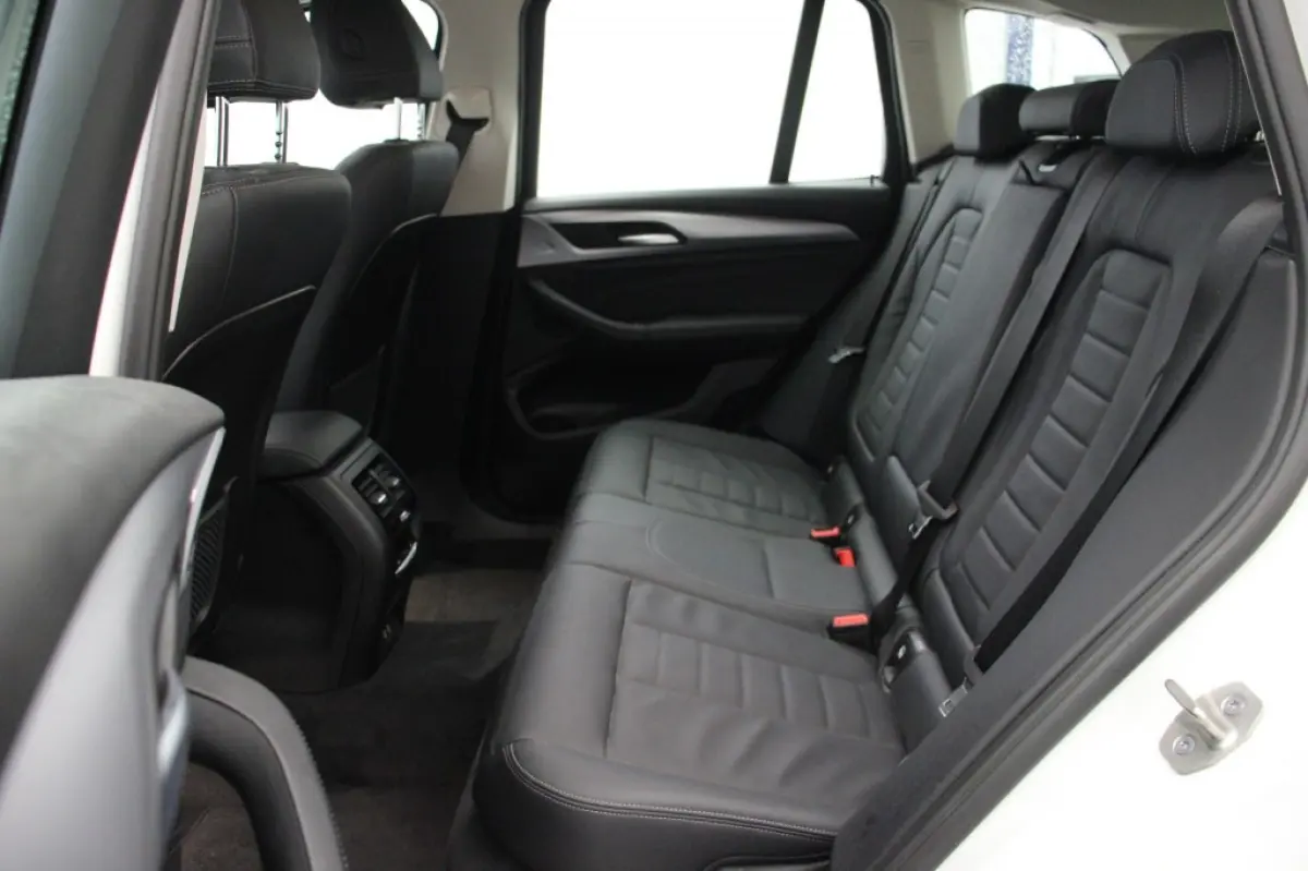 xDrive30e Bns Ed. Plus - Digitaal Cockpit, Carplay, Navi, Leer, Stoelverw.
