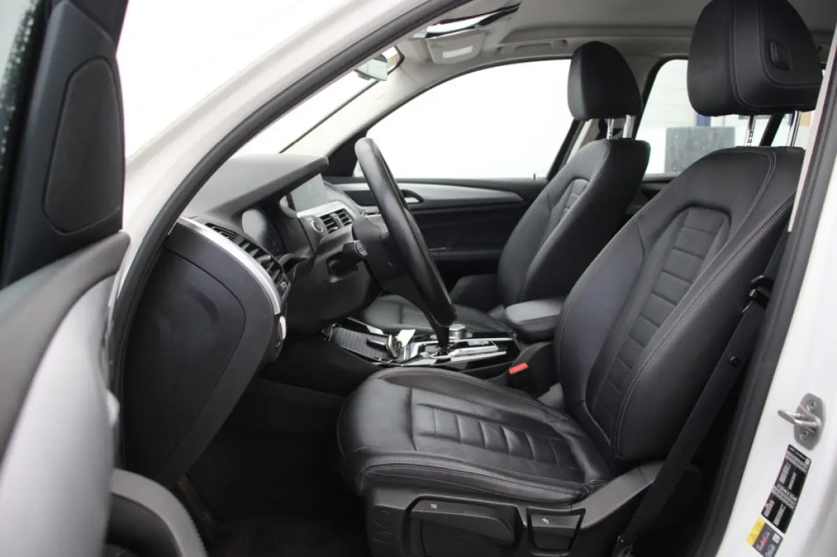 xDrive30e Bns Ed. Plus - Digitaal Cockpit, Carplay, Navi, Leer, Stoelverw.