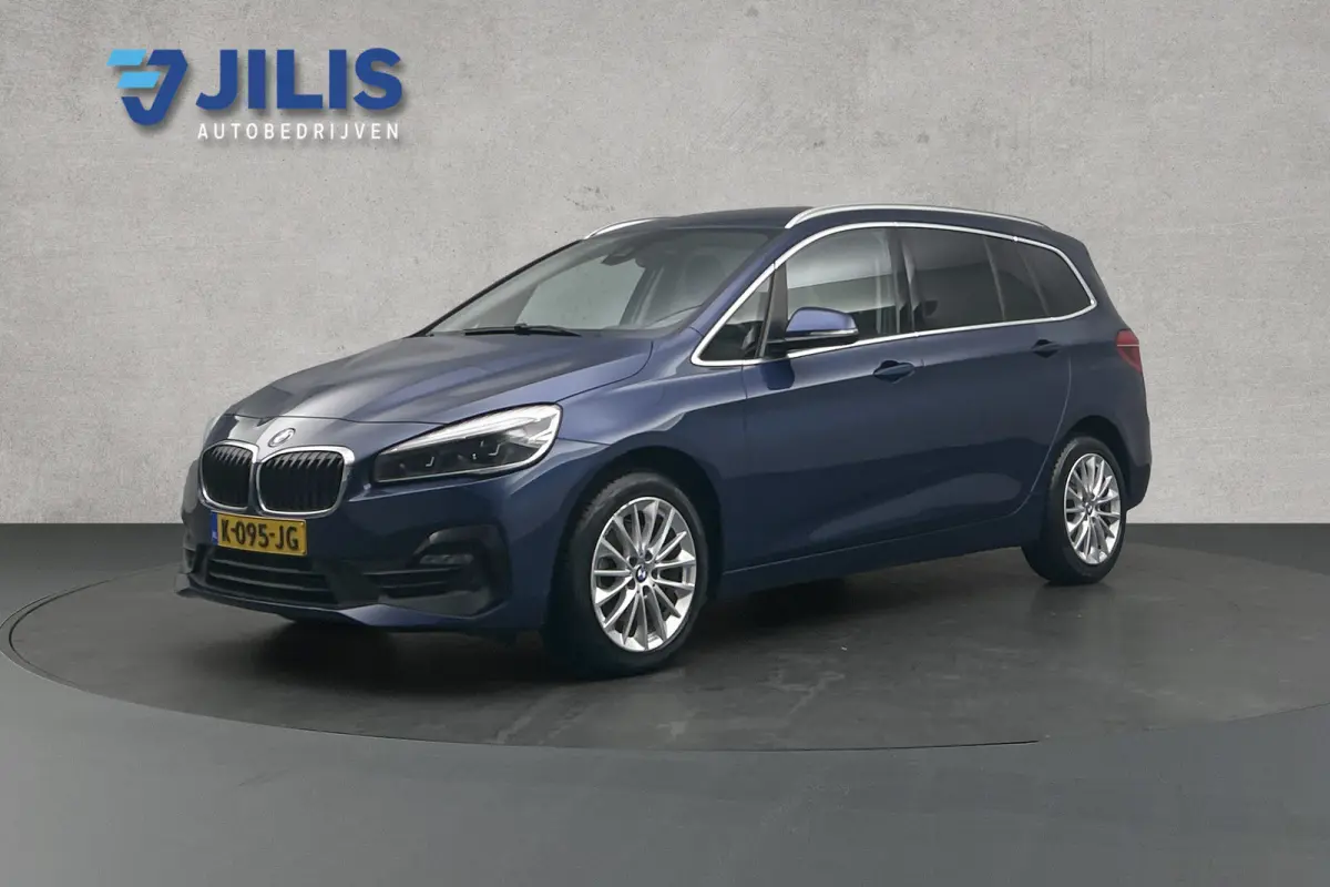 218i | 7 persoons | Camera | LED | Navigatie | Airco | Lichtmetalen velgen