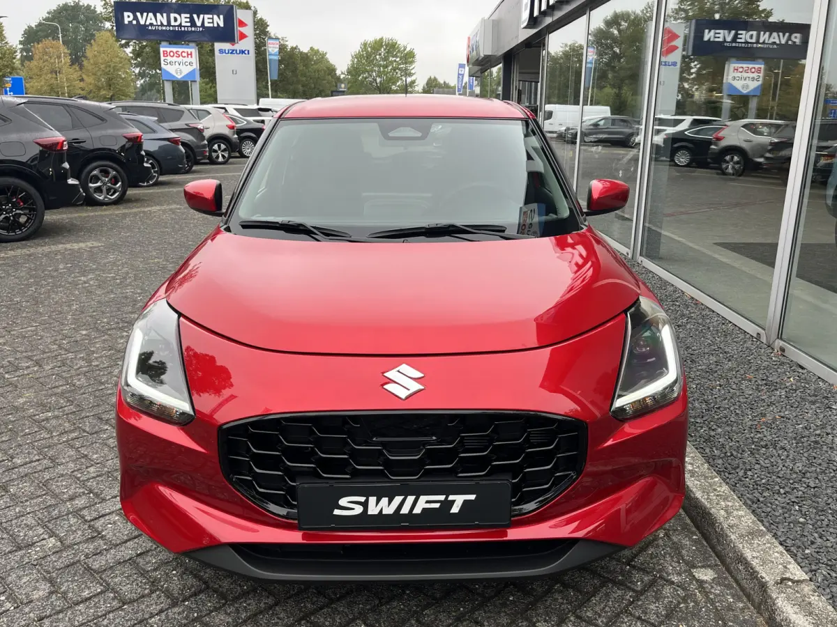 1.2 Smart Hybrid Select CVT Automaat | Meerdere kleuren beschikbaar | €2.200,- voordeel | Adapt. Cruise | Camera | Stoelverwarming | 16'' | Dodehoek | Carplay/Android Auto | Smart Entry |