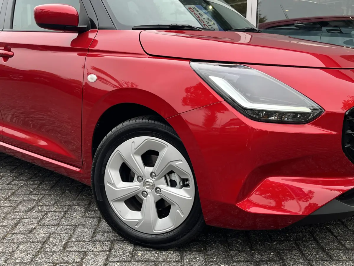 1.2 Smart Hybrid Select CVT Automaat | Meerdere kleuren beschikbaar | €2.200,- voordeel | Adapt. Cruise | Camera | Stoelverwarming | 16'' | Dodehoek | Carplay/Android Auto | Smart Entry |