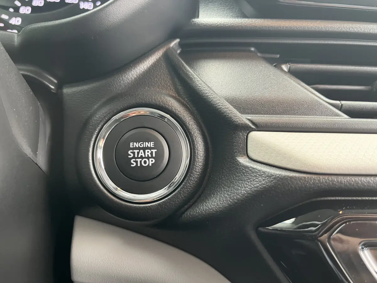 1.2 Smart Hybrid Select CVT Automaat | Meerdere kleuren beschikbaar | €2.200,- voordeel | Adapt. Cruise | Camera | Stoelverwarming | 16'' | Dodehoek | Carplay/Android Auto | Smart Entry |