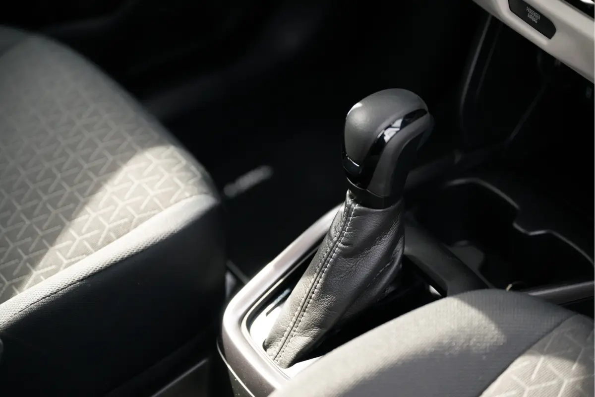 1.2 Smart Hybrid Select CVT Automaat | Meerdere kleuren beschikbaar | €2.200,- voordeel | Adapt. Cruise | Camera | Stoelverwarming | 16'' | Dodehoek | Carplay/Android Auto | Smart Entry |