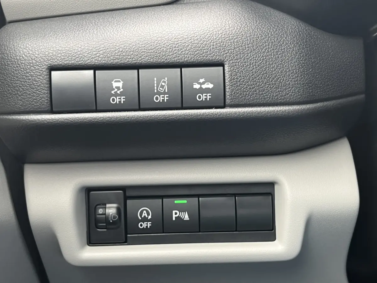 1.2 Smart Hybrid Select CVT Automaat | Meerdere kleuren beschikbaar | €2.200,- voordeel | Adapt. Cruise | Camera | Stoelverwarming | 16'' | Dodehoek | Carplay/Android Auto | Smart Entry |