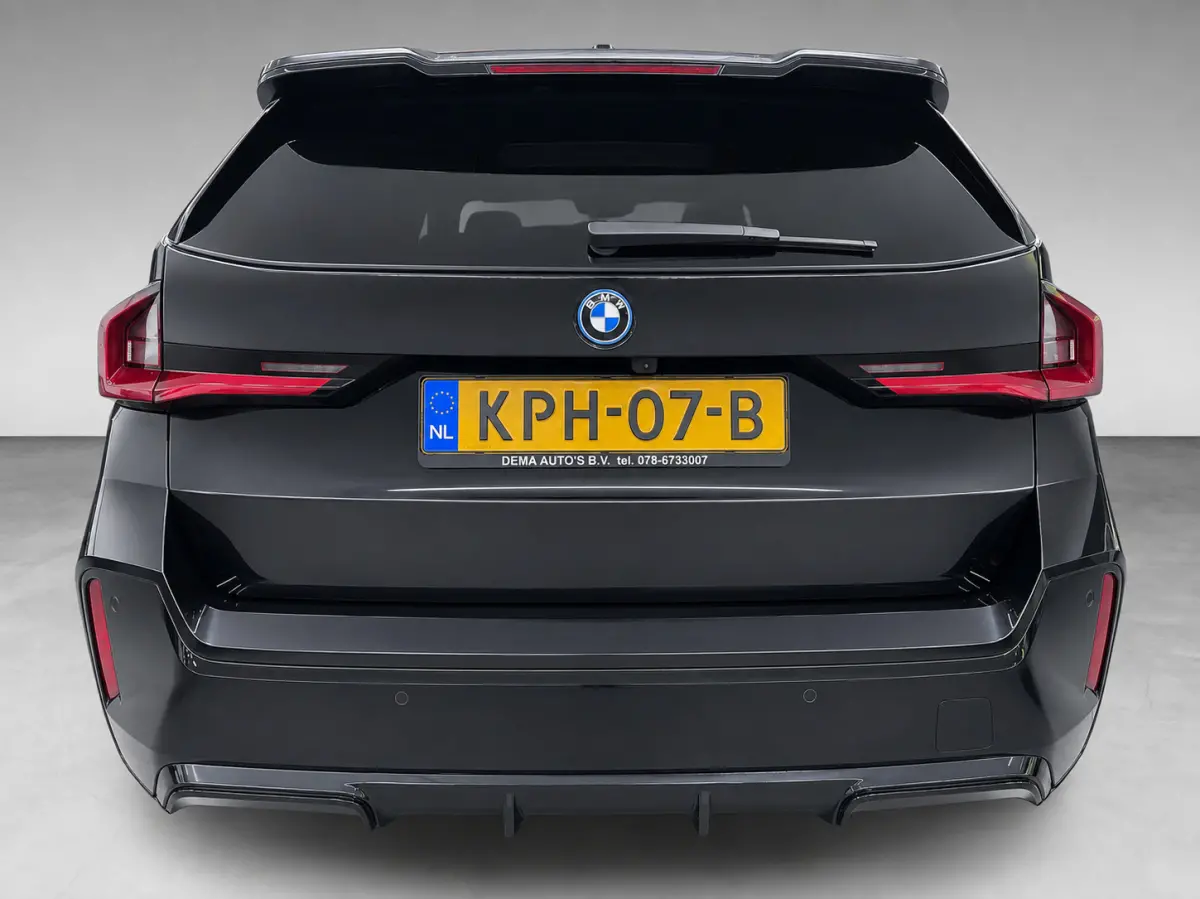 XDrive30e M-SPORT 327PK PANO/LEDER/H-KARDON/MASSAGE/M-STOELEN/DAB/CARPLAY//