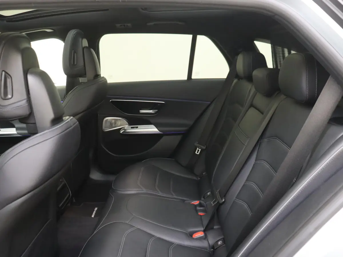 300 e AMG Line / Panoramadak / Stoelventilatie / Superscreen / 360Graden-Camera / Memory-Stoelen /