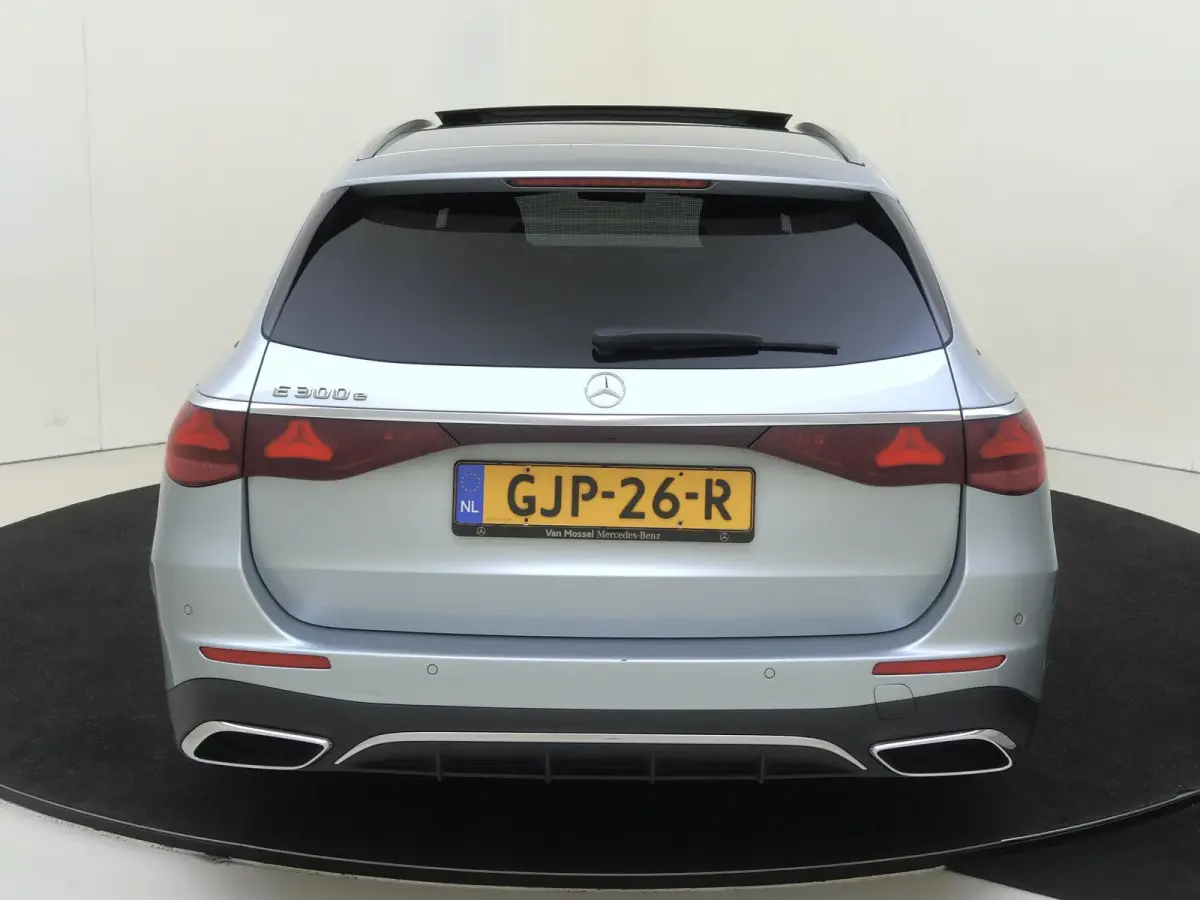 300 e AMG Line / Panoramadak / Stoelventilatie / Superscreen / 360Graden-Camera / Memory-Stoelen /
