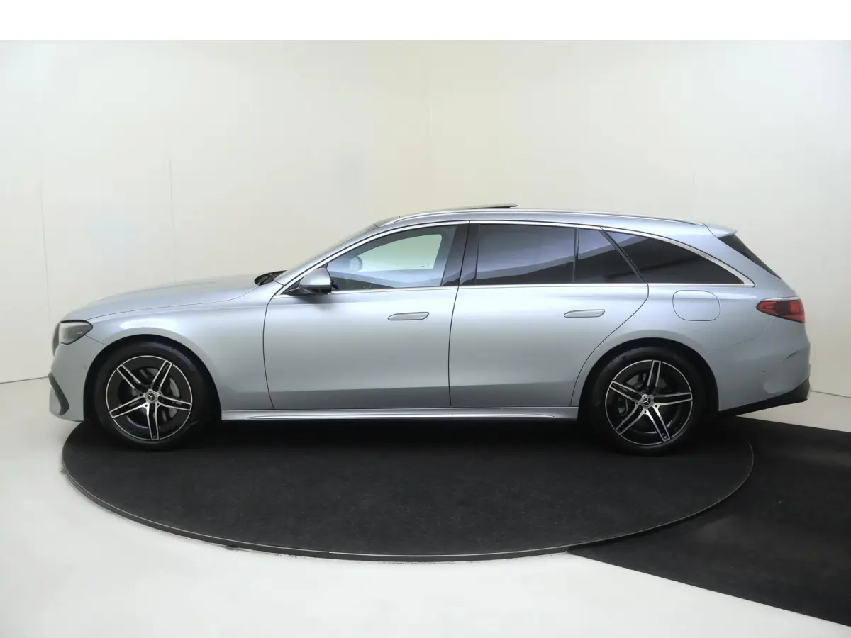 300 e AMG Line / Panoramadak / Stoelventilatie / Superscreen / 360Graden-Camera / Memory-Stoelen /