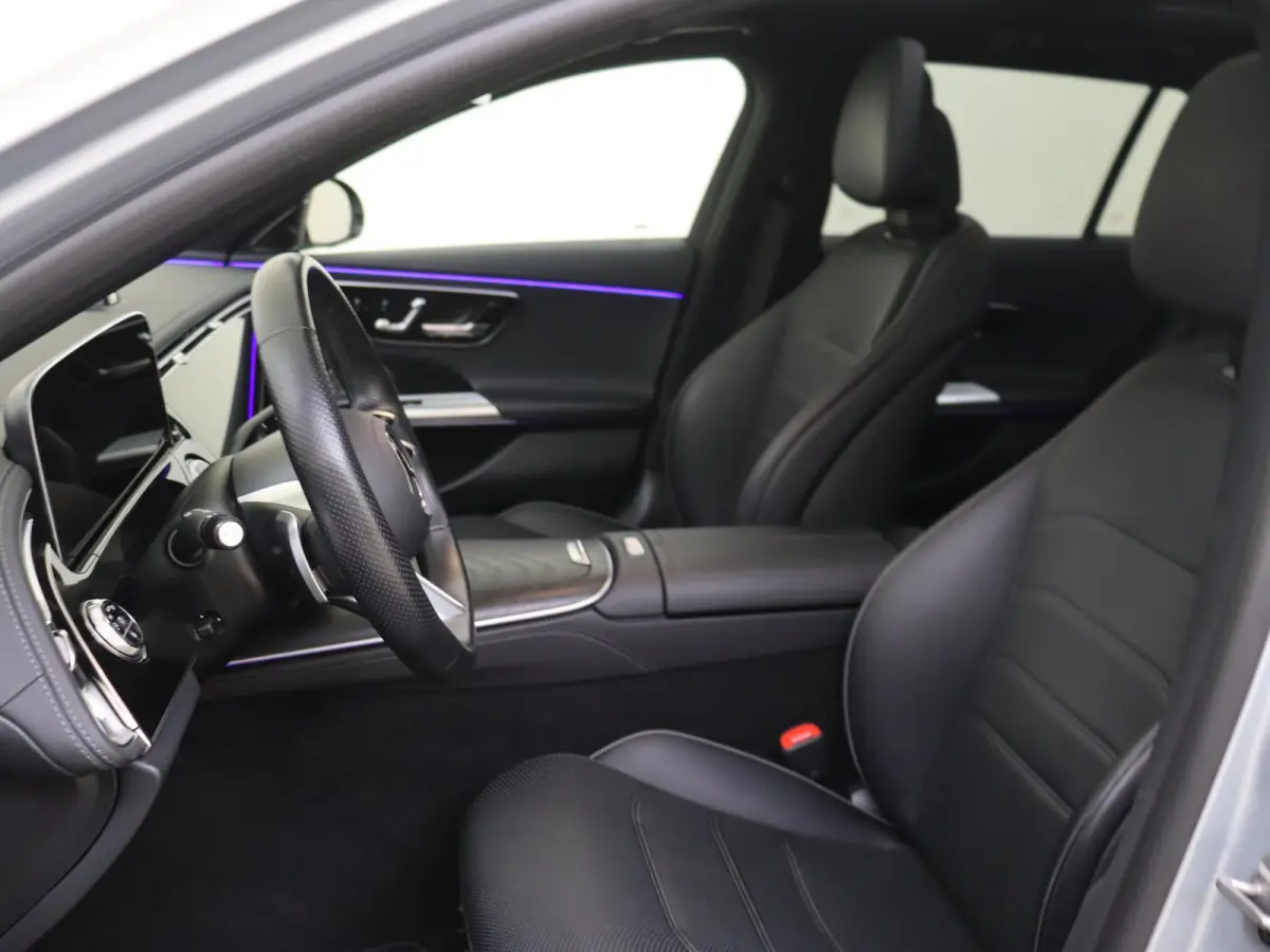 300 e AMG Line / Panoramadak / Stoelventilatie / Superscreen / 360Graden-Camera / Memory-Stoelen /