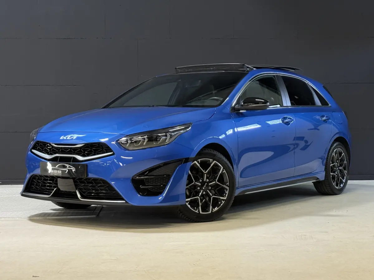 1.0 T-GDi GT-Line | Panoramadak | Camera | Dodehoeksensoren