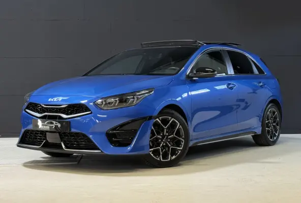 1.0 T-GDi GT-Line | Panoramadak | Camera | Dodehoeksensoren