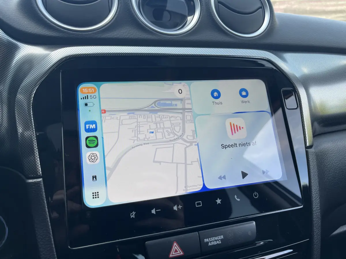 1.4 Boosterjet Smart Hybrid Style Automaat | €2.000,- voordeel | Meerdere kleuren leverbaar | Pano | Adapt. Cruise | Camera | Dodehoek | Rijstrook | Stoelverwarming | etc. etc.