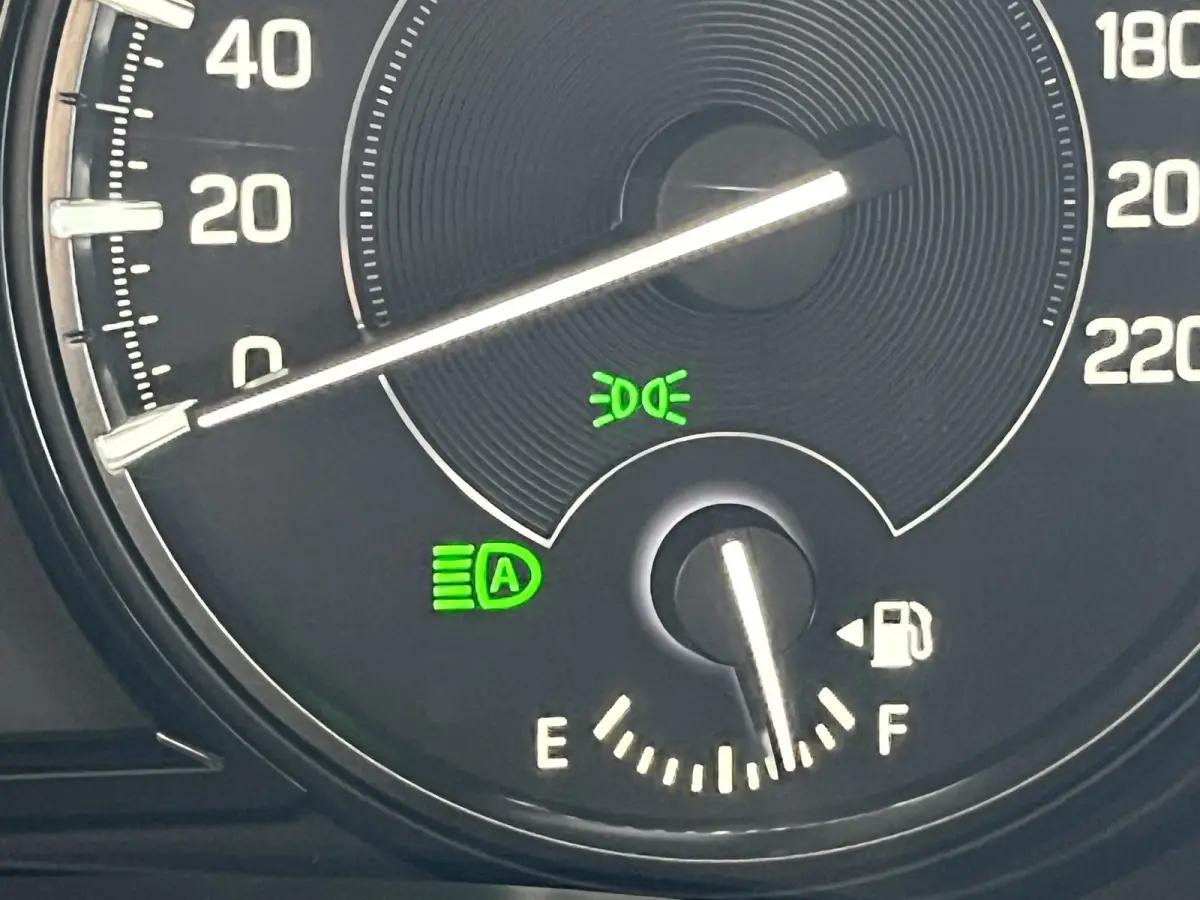 1.4 Boosterjet Smart Hybrid Style Automaat | €2.000,- voordeel | Meerdere kleuren leverbaar | Pano | Adapt. Cruise | Camera | Dodehoek | Rijstrook | Stoelverwarming | etc. etc.