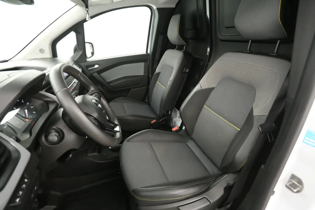 44 kWh | Incl. Accu | SOH 97% | Clima | Cruise | Parkeersens. | LED