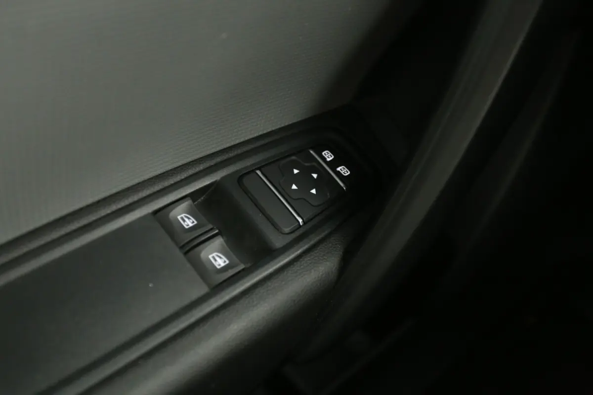 44 kWh | Incl. Accu | SOH 97% | Clima | Cruise | Parkeersens. | LED