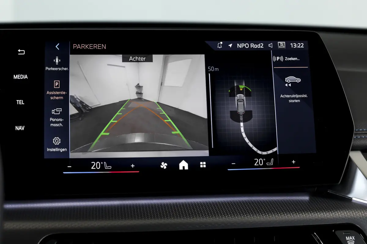 xDrive25e 245 PK M-Sport | Premium Pack | Cruise | Dig. Cockpit | Stoelverw. | PDC | Camera | NAV+App. Connect | ECC | Elek. Klep | LM 18" | 9072